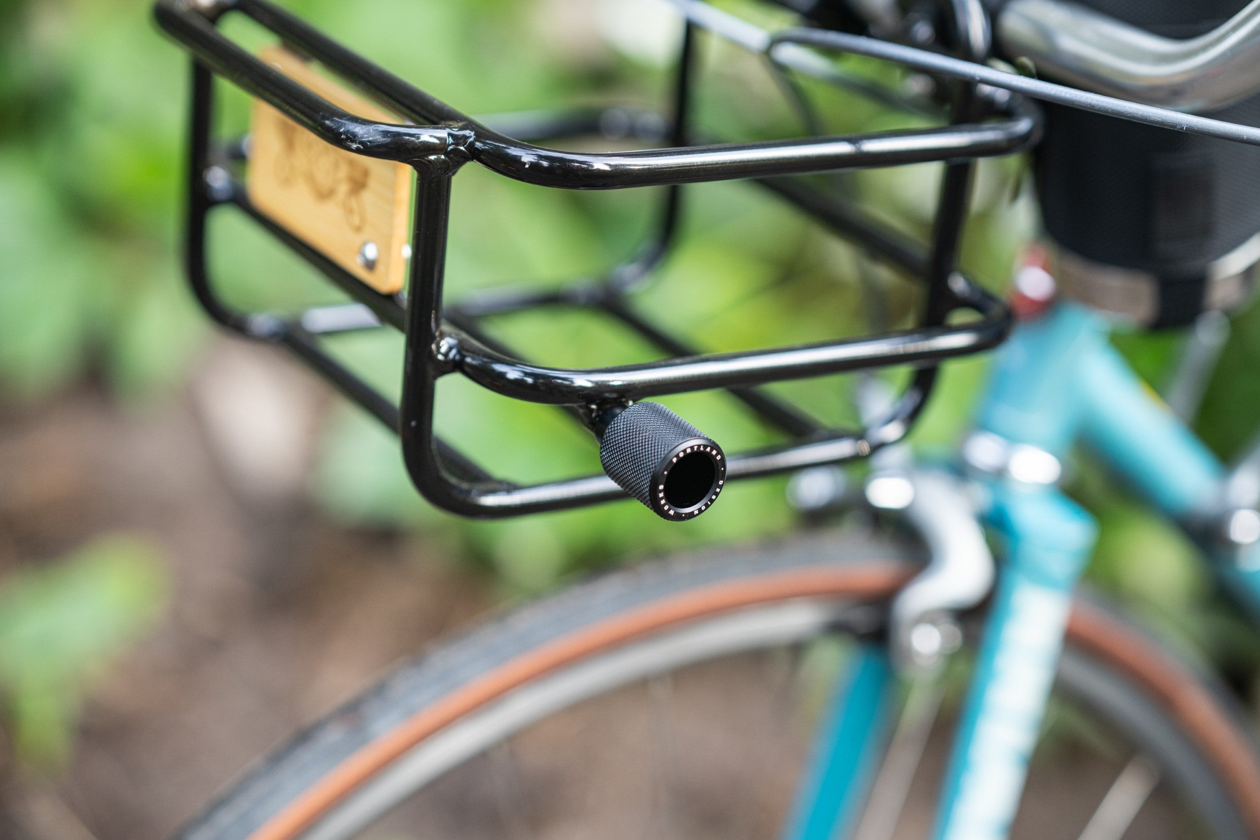 Eyelet mounted headlight mount