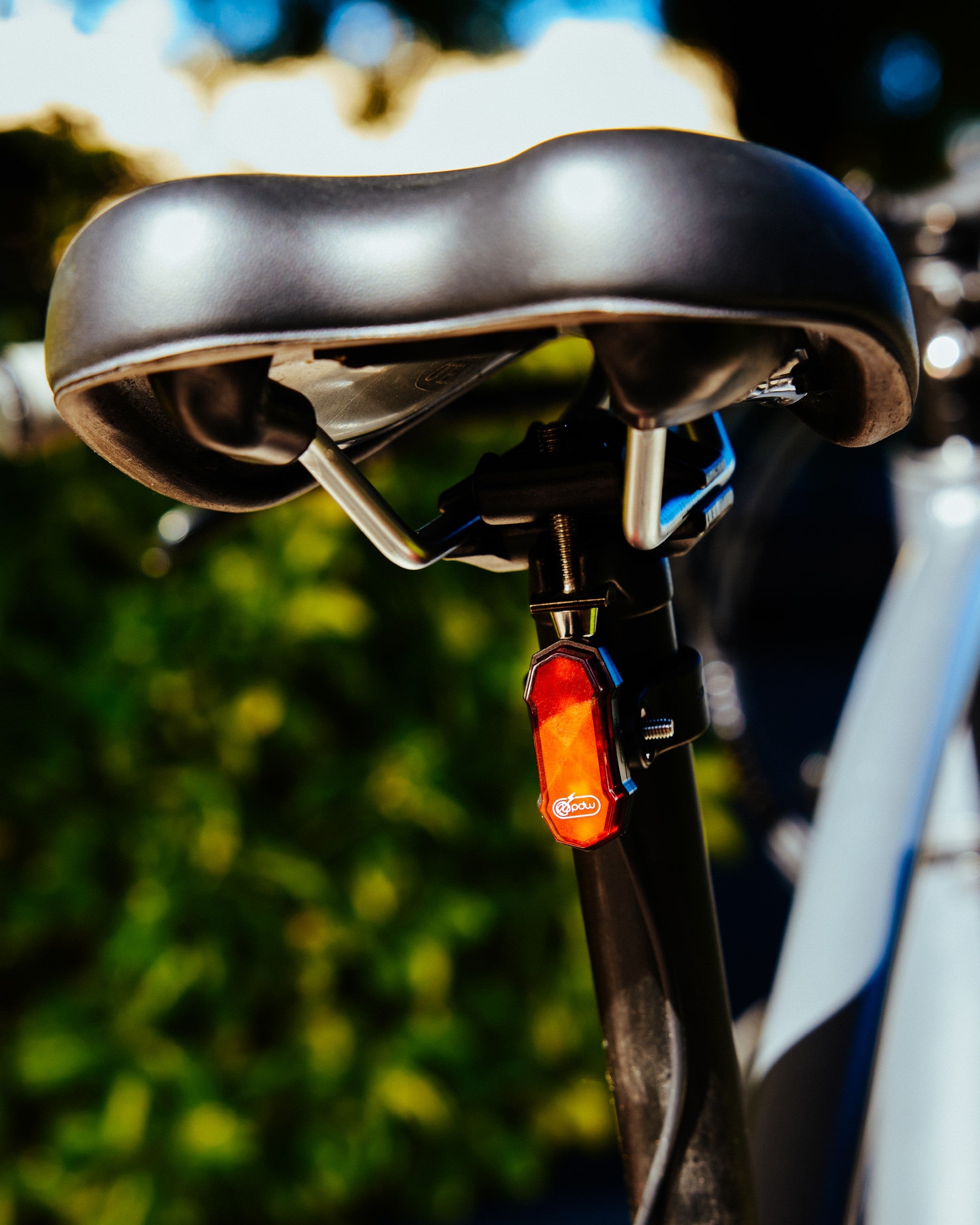 Portland Design Works Kepler Tail Light - Thumbnail 3